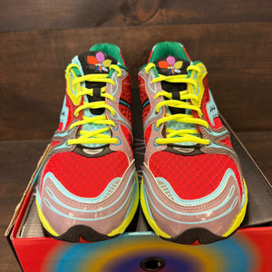 Saucony ProGrid Triumph 4 Jae Tips Flowers Grow Uptown Poison Ivy - Image 3