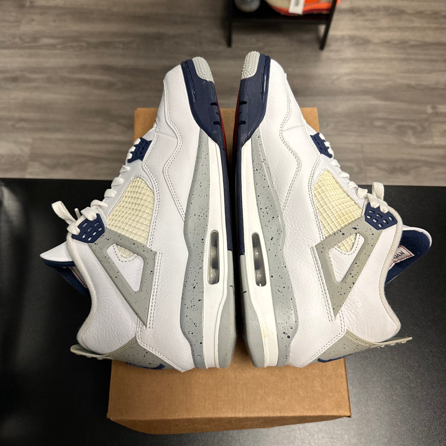 Midnight Navy Jordan 4 Retro (USED;NO BOX)