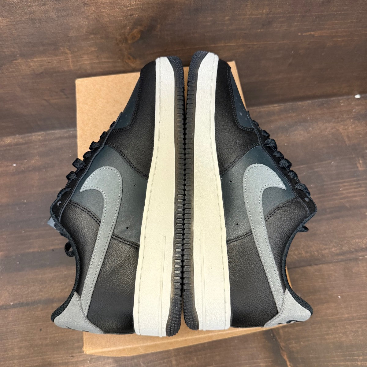 Nike Air Force 1 '07 Smoke Grey Size 10 (Pre-Owned) - Image 6