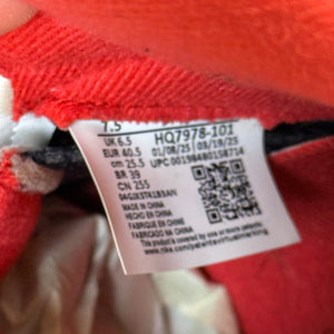 Jordan 5 Retro Fire Red Black Tongue (2025) - Image 7