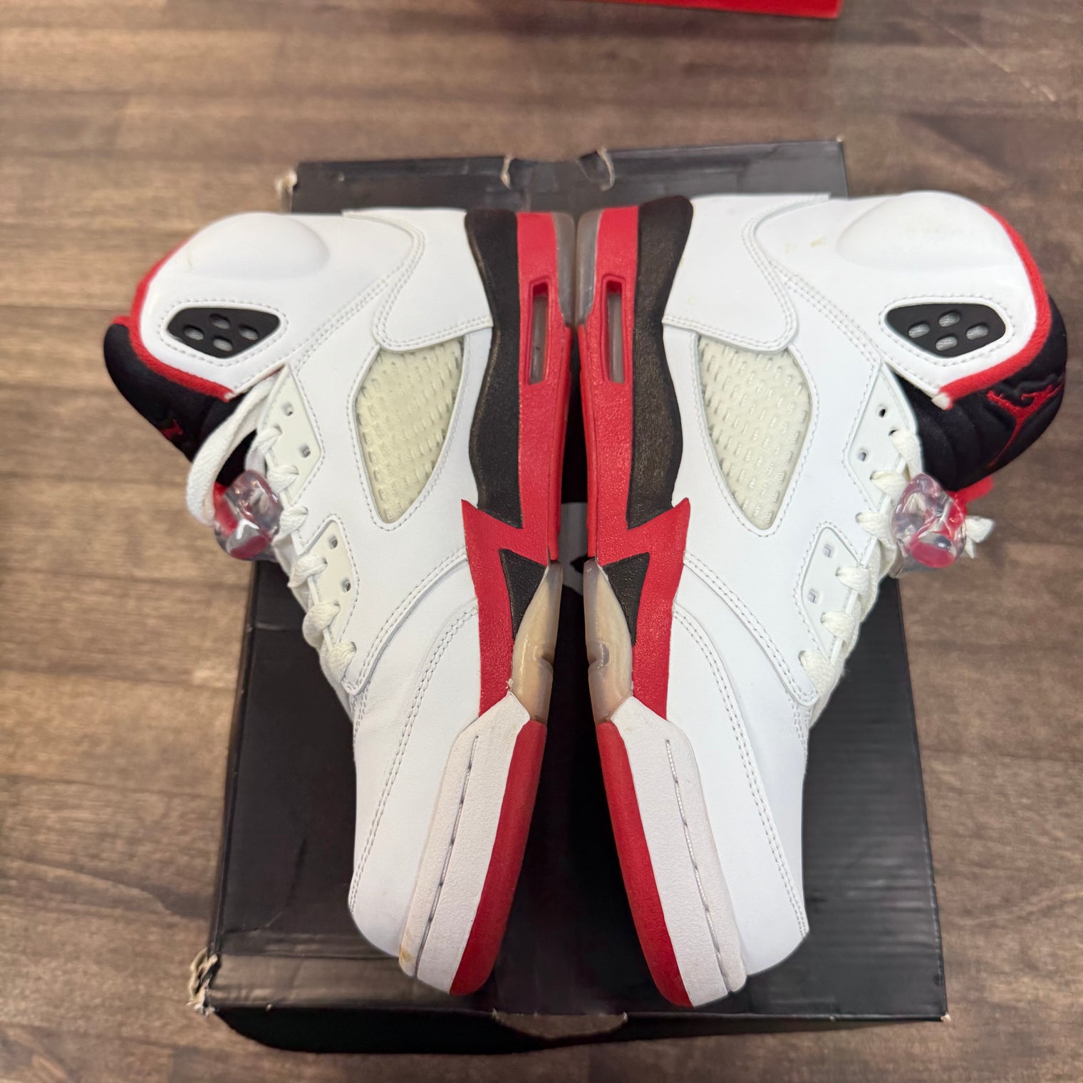Fire Red Black Tongue Jordan 5 (2013) (GS) (USED)