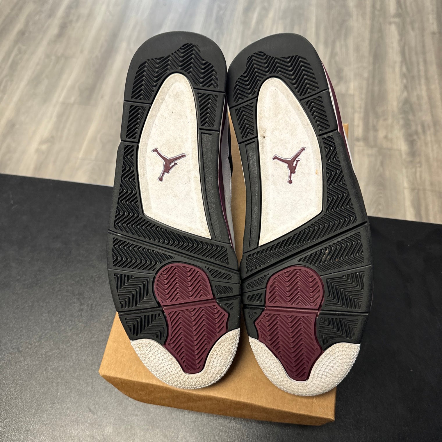 PSG Jordan 4 (USED, no box)