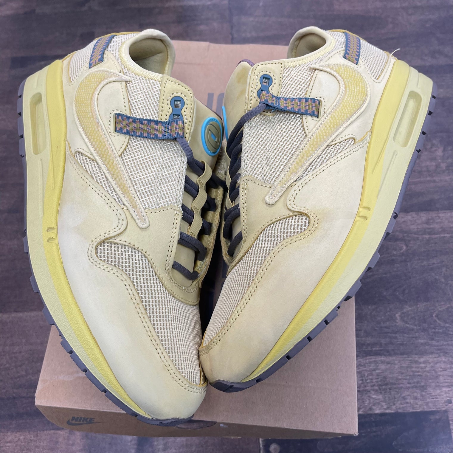 Travis Scott Saturn Air Max 1 (USED)
