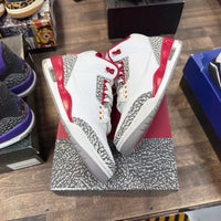Cardinal Red Jordan 3 Retro (USED)