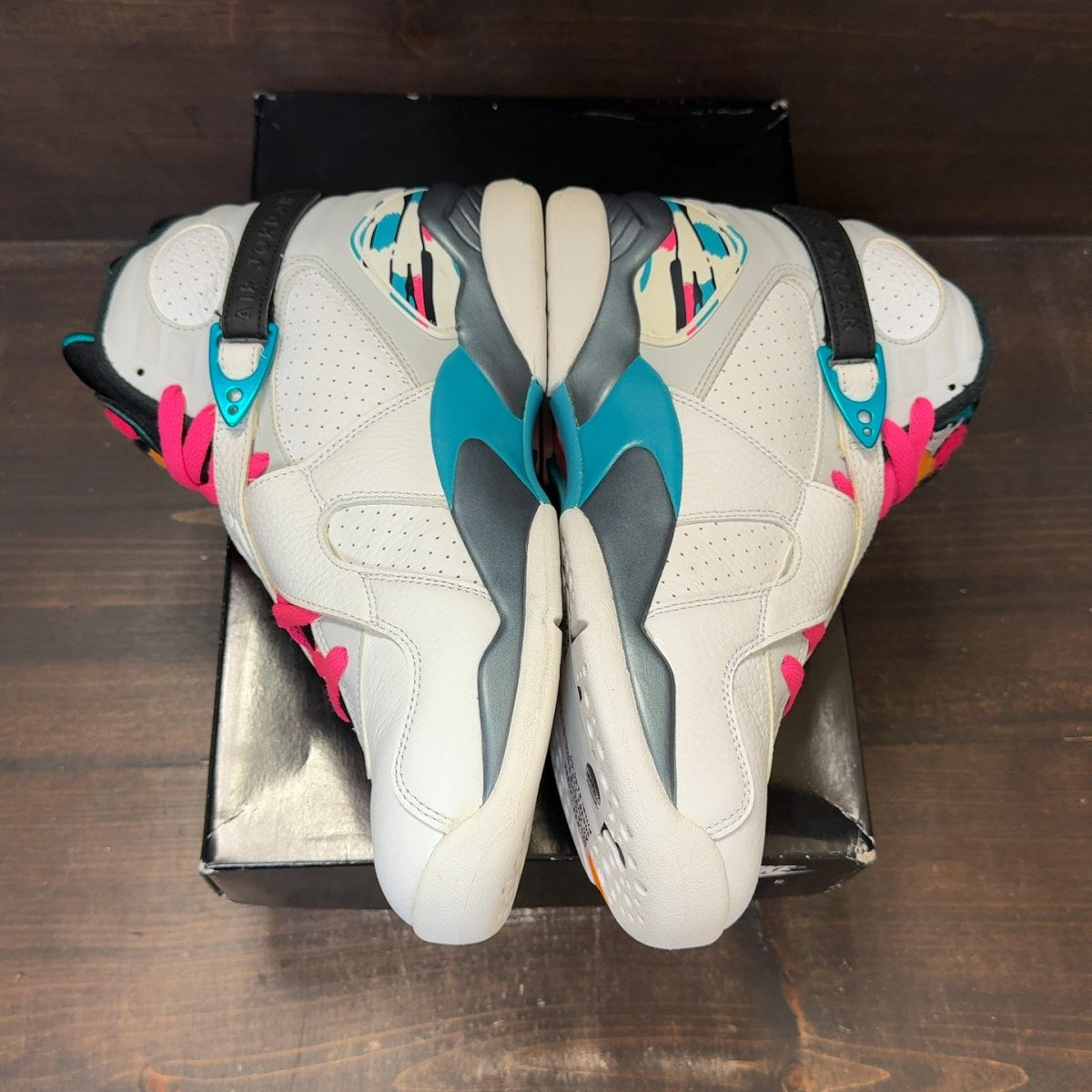 Jordan 8 Retro South Beach Size 9 (Pre-Owned) - Image 4