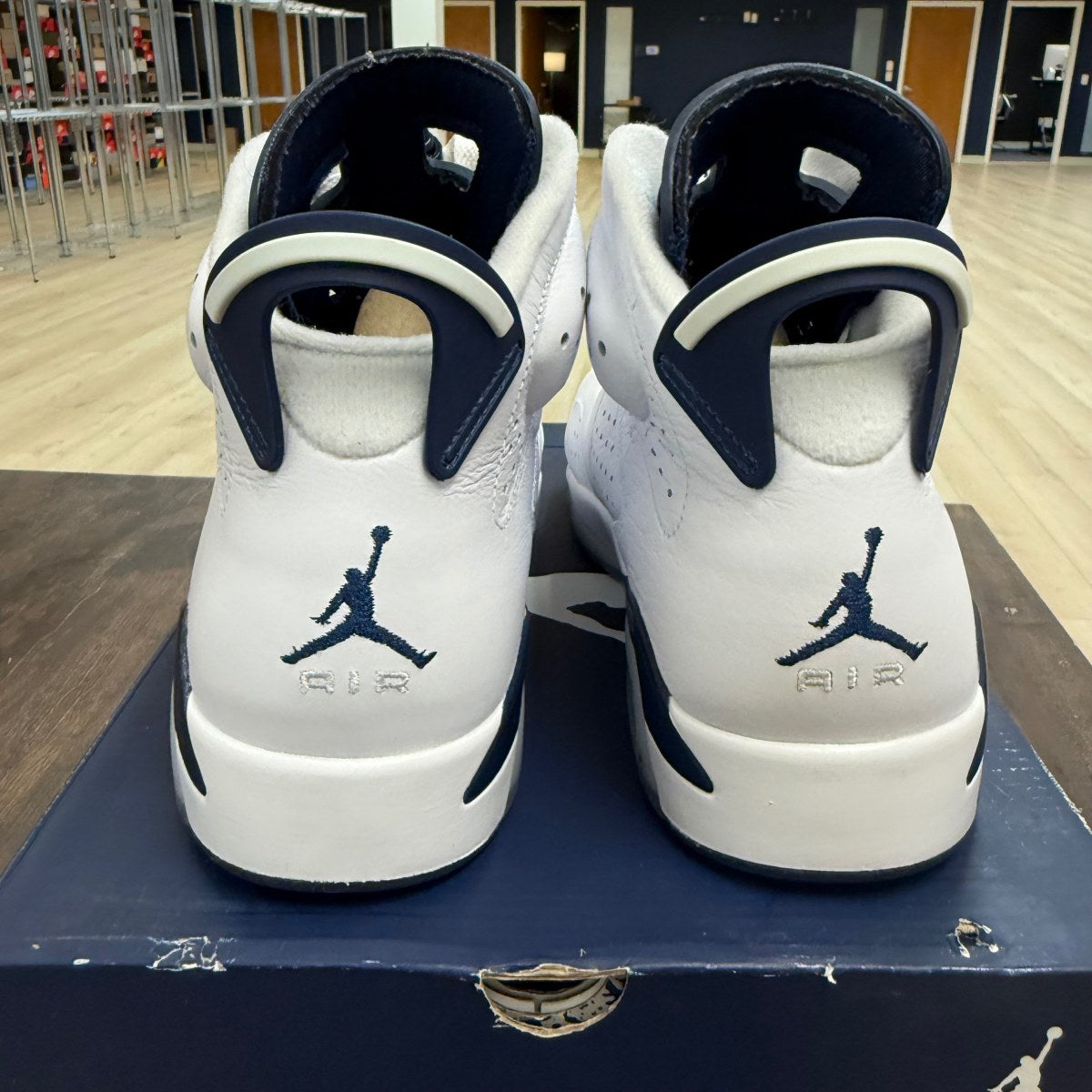 Jordan 6 Retro Midnight Navy (2022) - Image 4