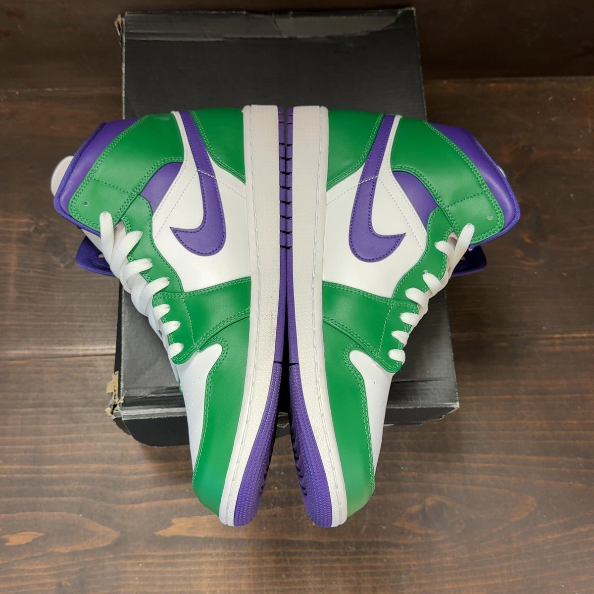 Jordan 1 Mid Incredible Hulk Size 12 (Pre-Owned) - aux