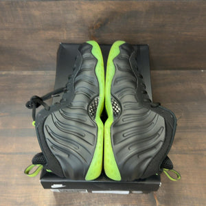 Nike Air Foamposite One Black Volt - Image 6