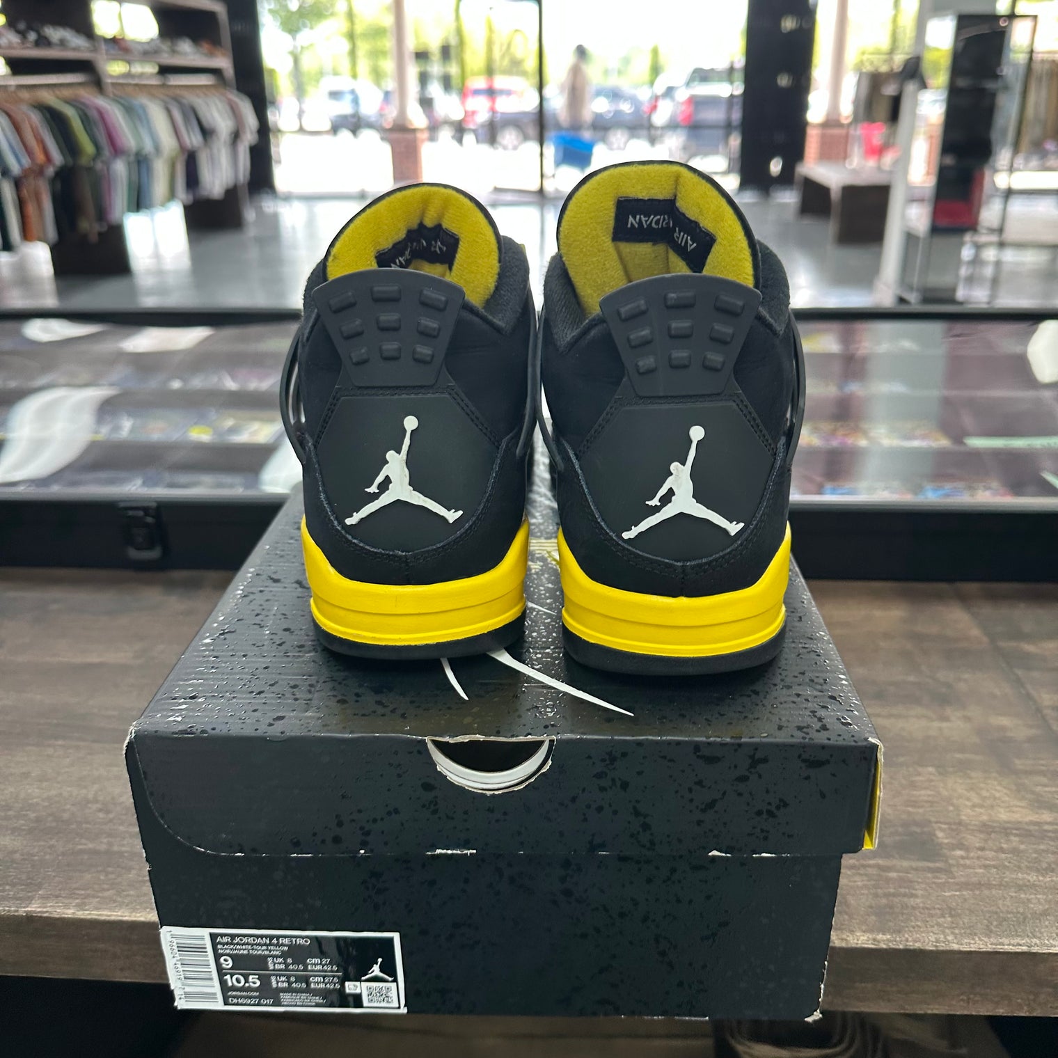 Yellow Thunder Jordan 4 Retro (Lightly Worn)