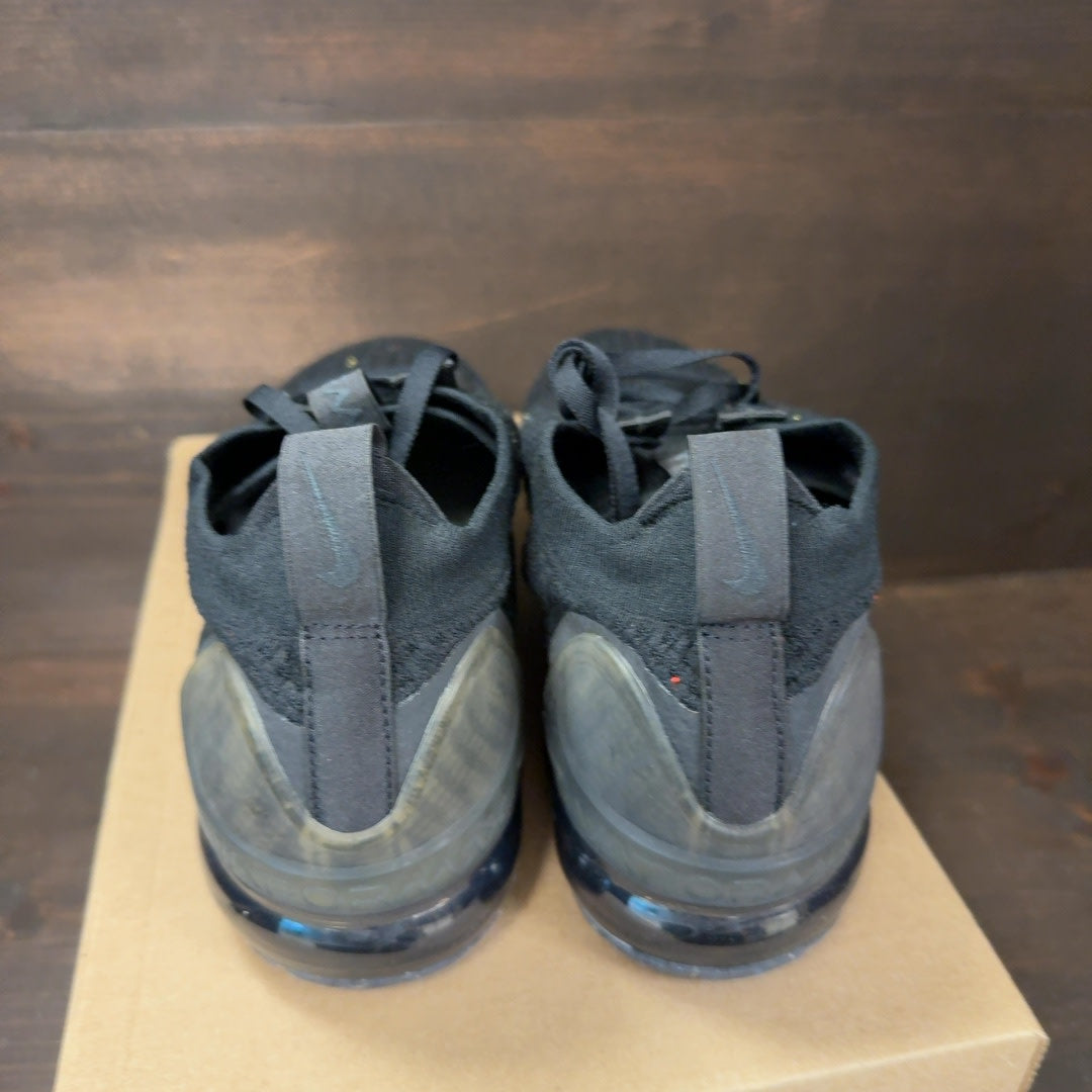 Nike Air VaporMax 2021 FK Black Anthracite Size 12 (Pre-Owned) - Image 4