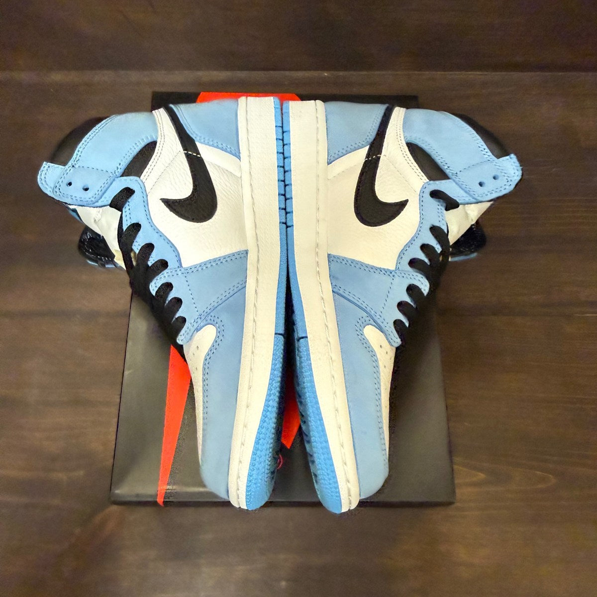 Jordan 1 Retro High OG University Blue - Image 4