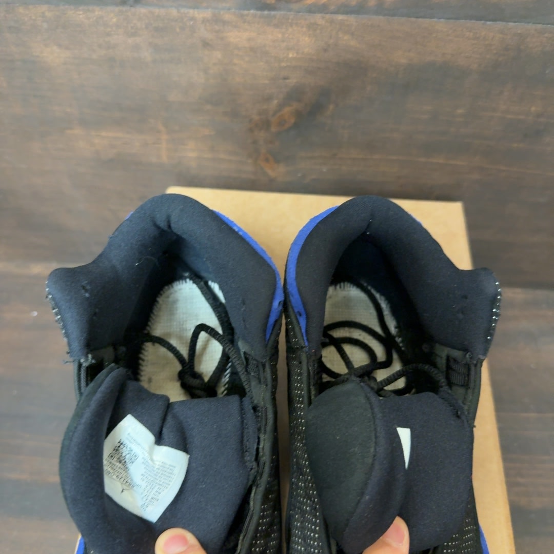 Jordan 13 Retro Black Hyper Royal (GS) Size 5Y (Pre-Owned) - Image 4