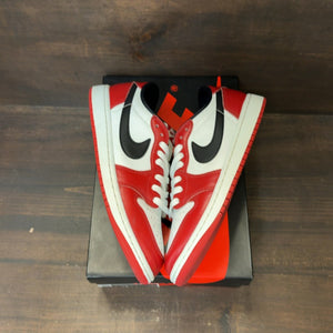 Jordan 1 Retro Low OG Chicago (2025) Size 7.5 (Pre-Owned)