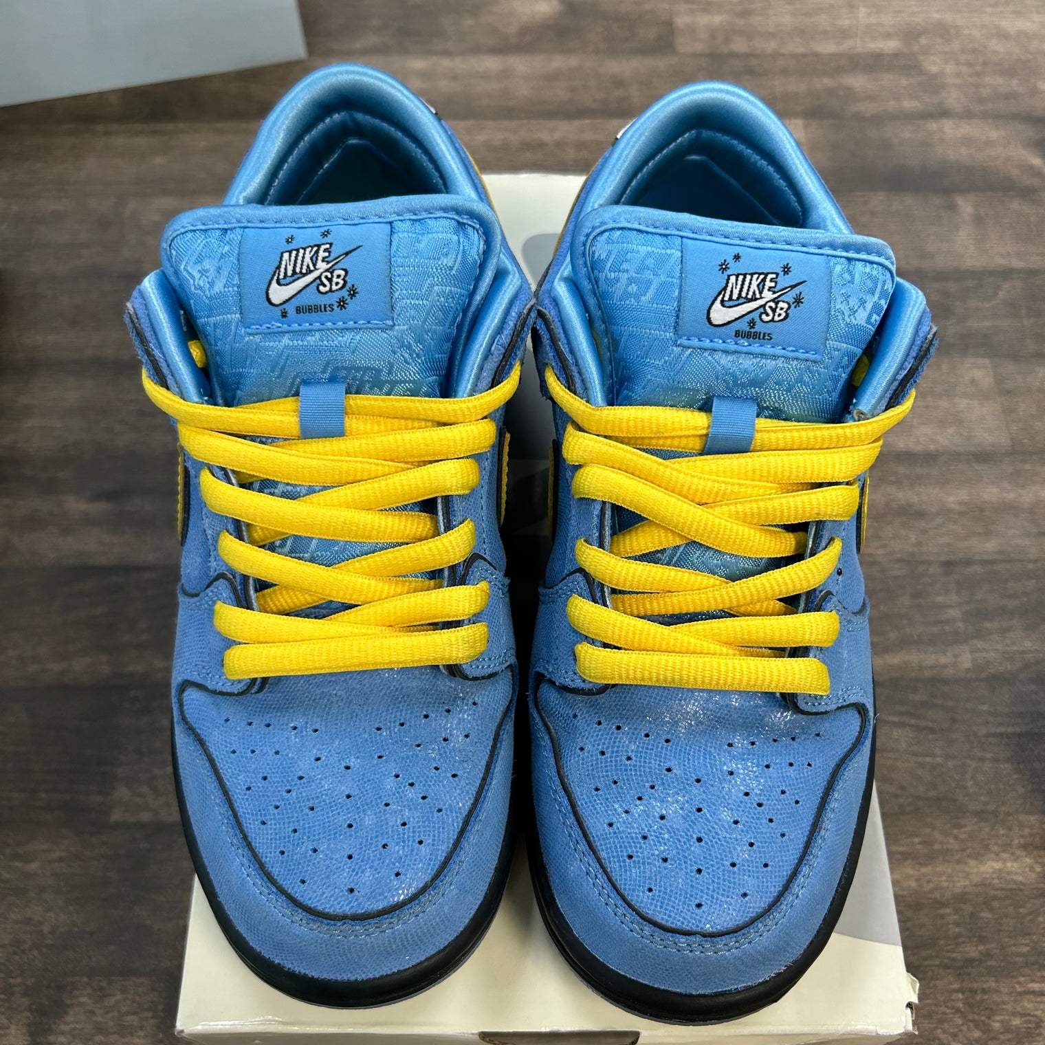 The Powerpuff Girl Bubbles SB Dunk Low (USED)