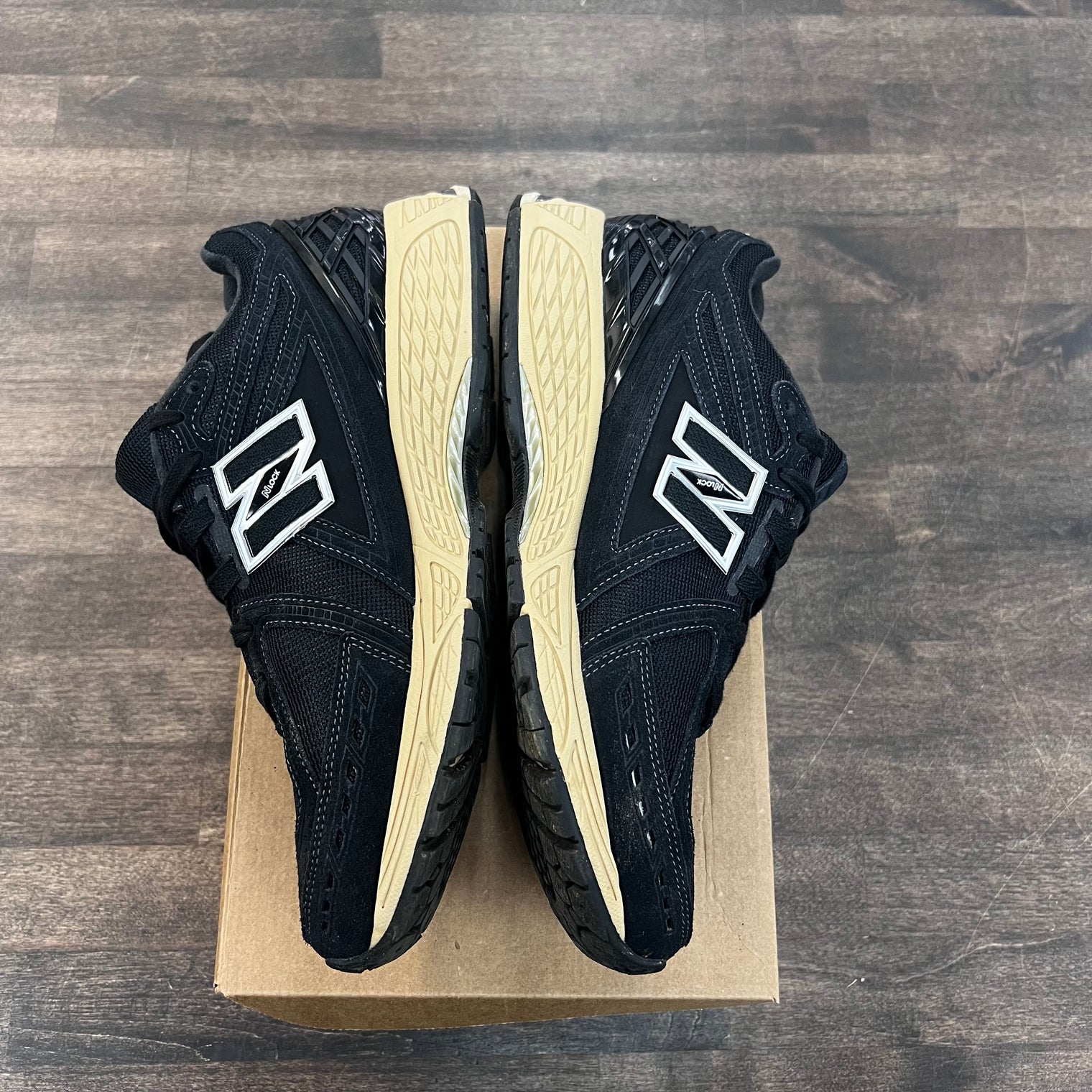 Black Taupe New Balance 1906R (USED,No Box)