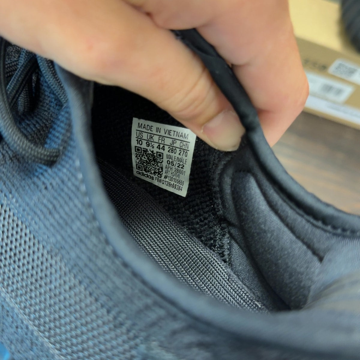 adidas Yeezy Boost 350 V2 Onyx - Image 7