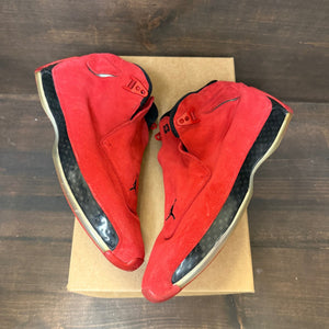 Jordan 18 Retro Toro Size 9.5 (Pre-Owned) - Image 2