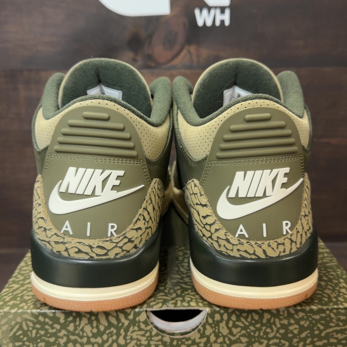Jordan 3 Retro Family Affair - Image 4