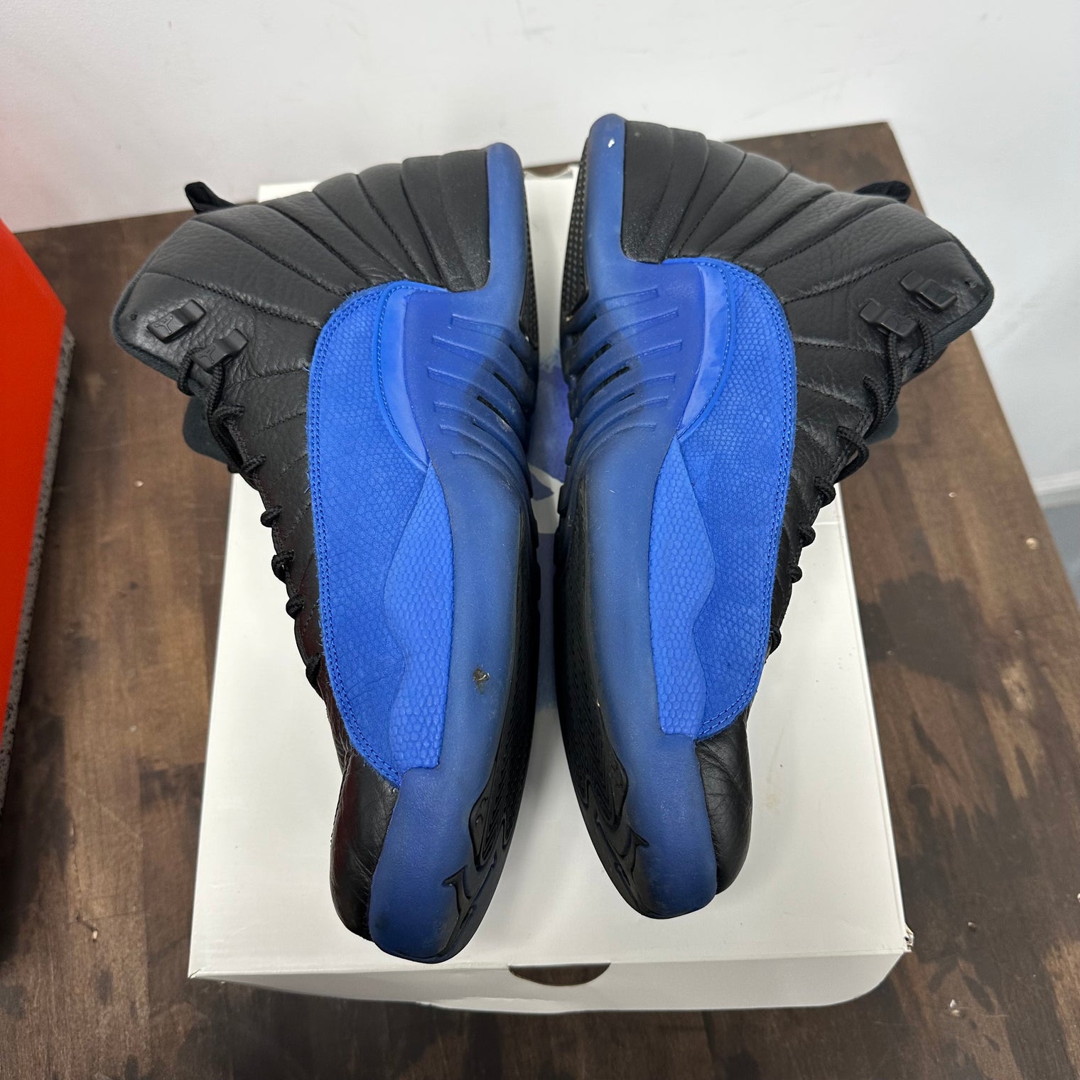 Game Royal Jordan 12 Retro (USED, Replacement Box)