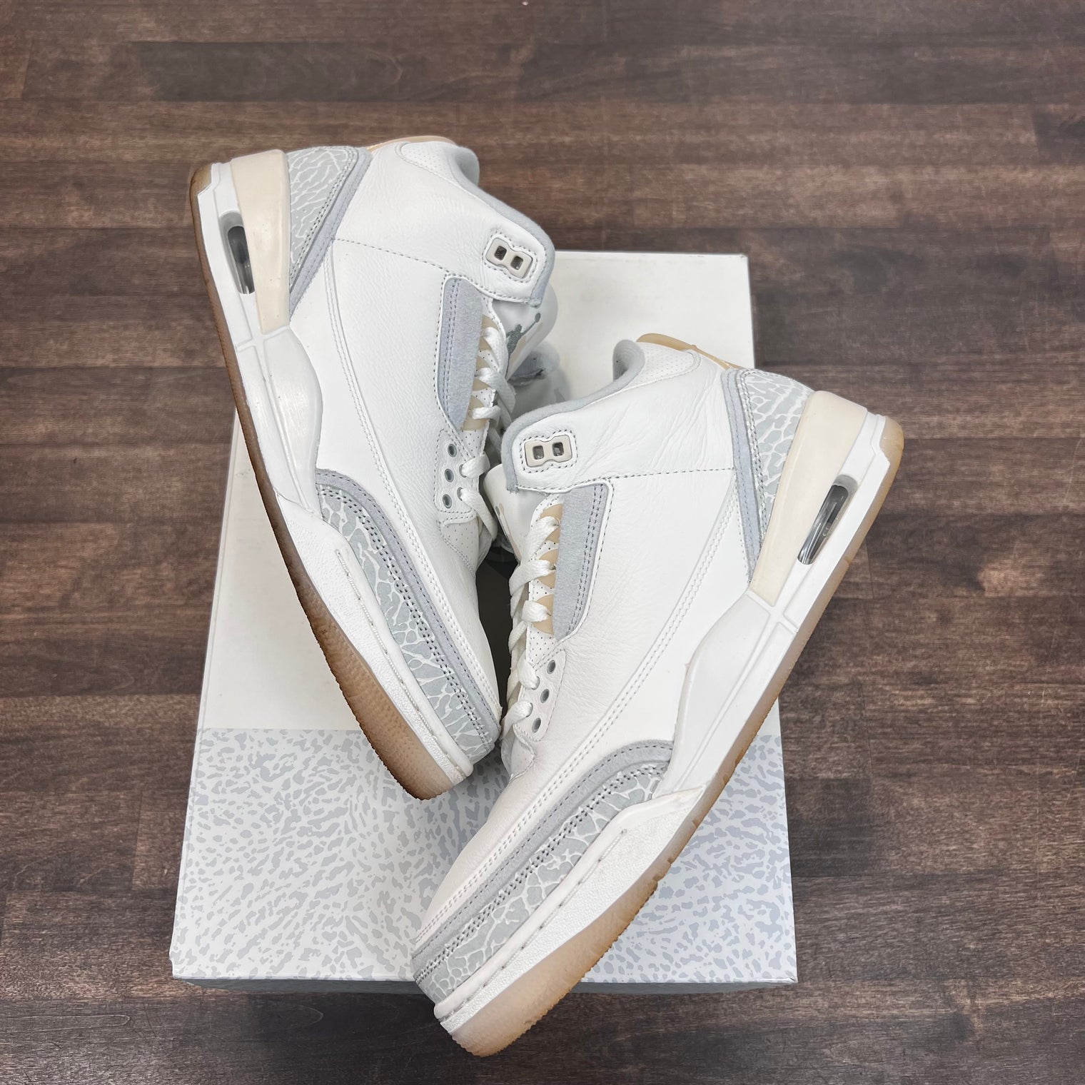 Craft Ivory Jordan 3 (USED)