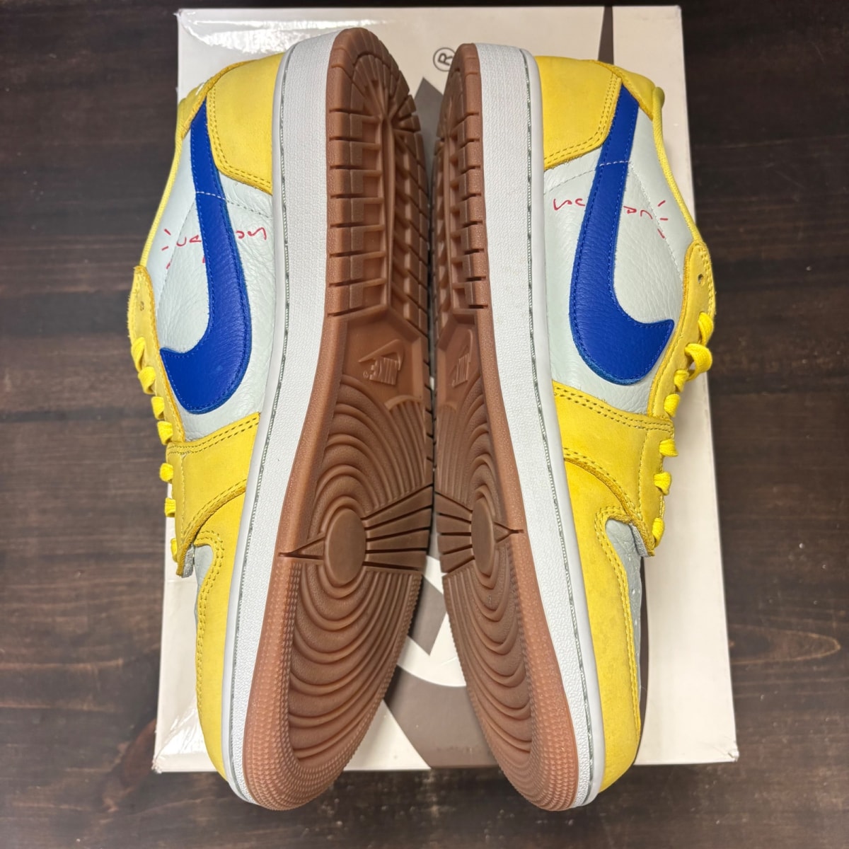 Jordan 1 Retro Low OG SP Travis Scott Canary (Women's) - Image 4