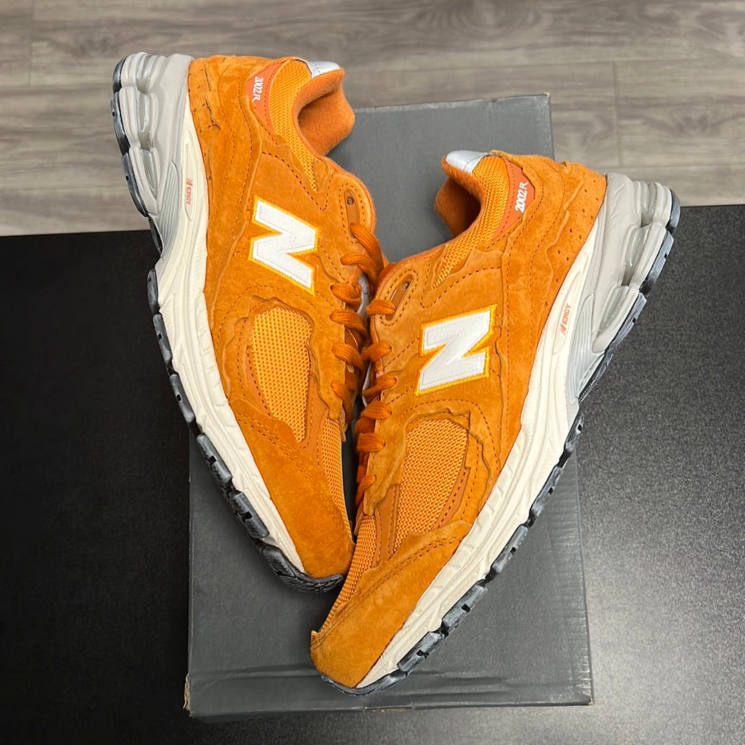 Protection Pack 2002R Vintage Orange (Worn once) (GN STEALS)