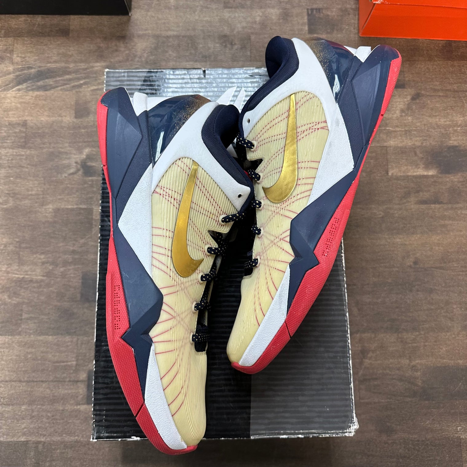 System Gold Medal Nike Zoom Kobe 7 (USED)