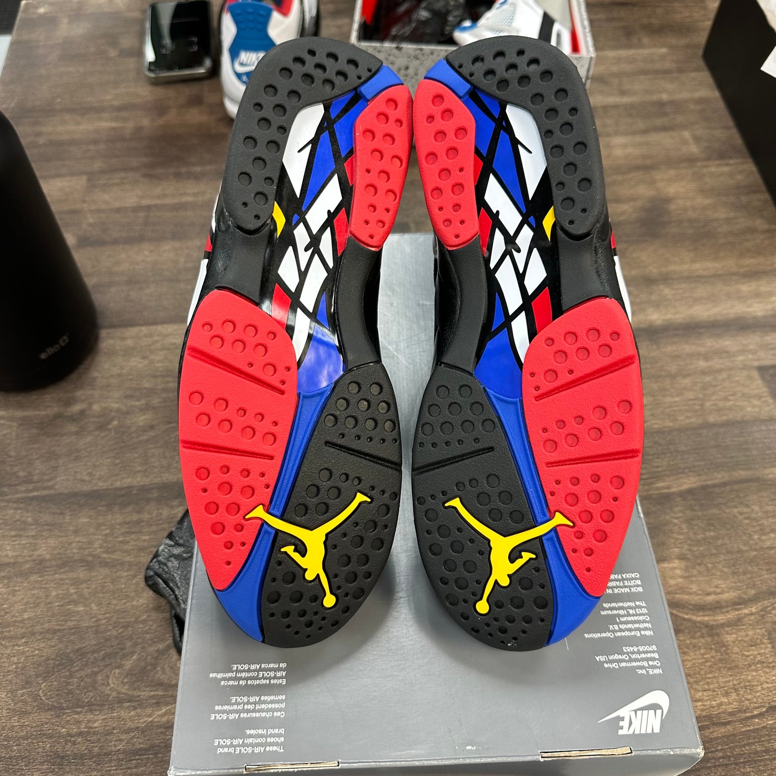Playoff Jordan 8 (USED,No Lid)