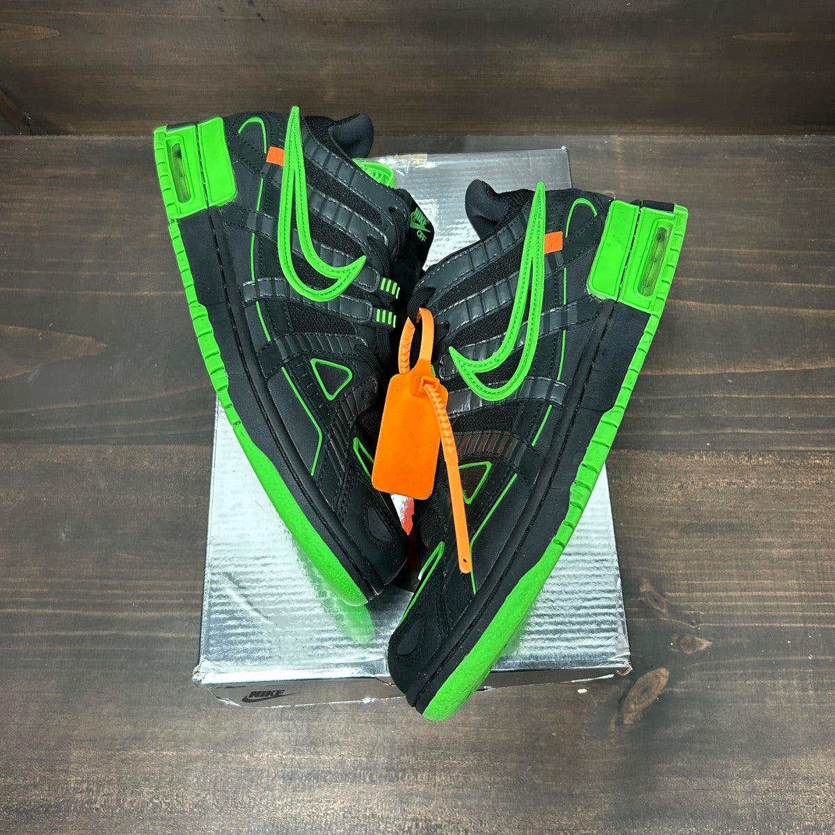 Nike Air Rubber Dunk Off-White Green Strike - Image 2