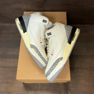Jordan 3 Retro White Cement Reimagined (GS) Size 5.5Y (Pre-Owned) - Image 2