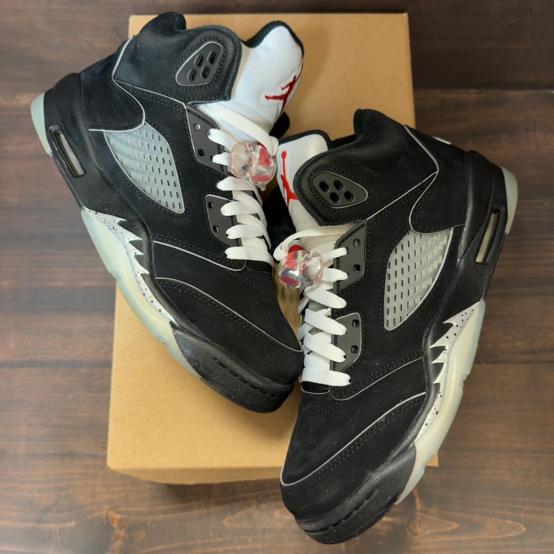 Jordan 5 Retro OG Black Metallic Reimagined (GS) Size 6.5Y (Pre-Owned) - Image 2