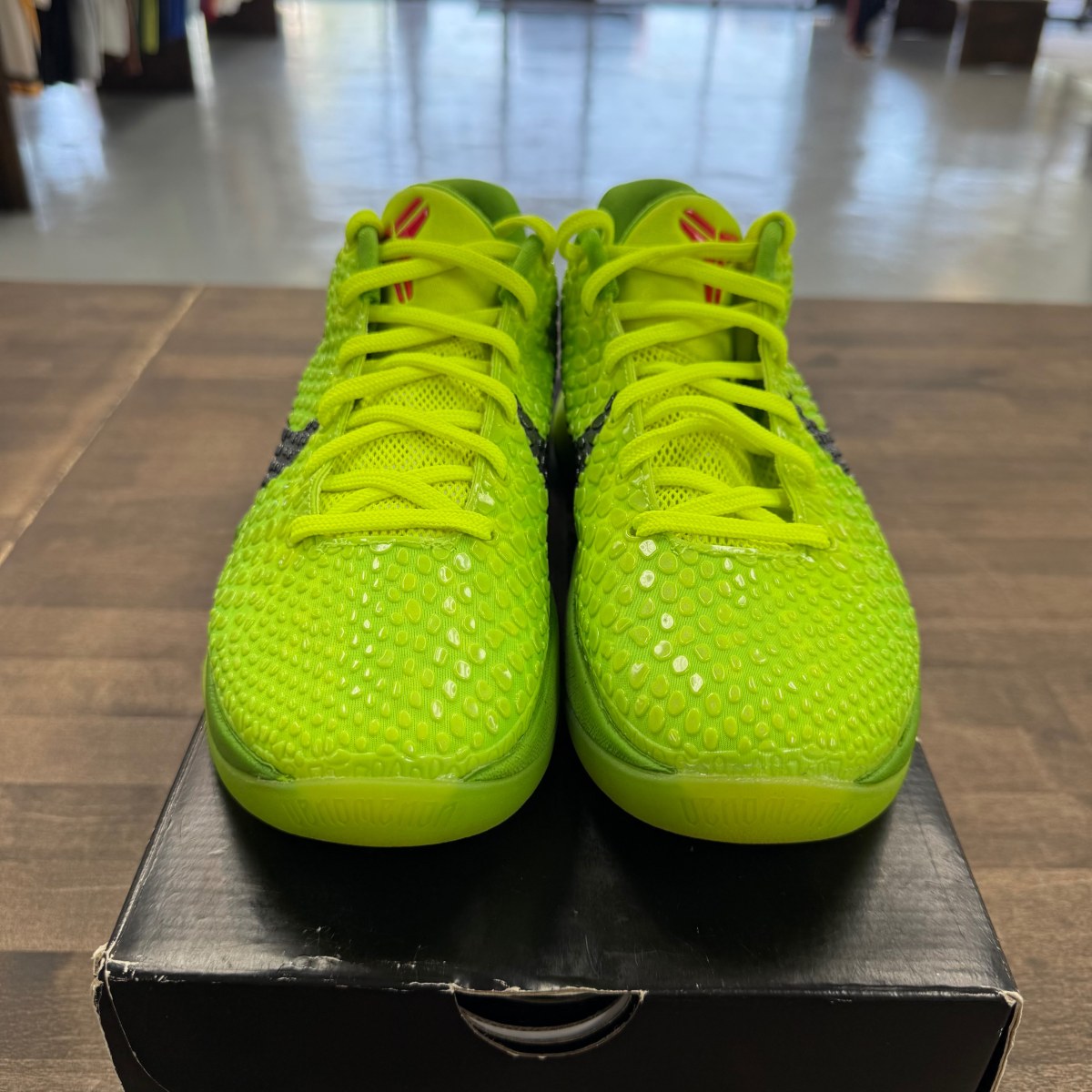 Nike Kobe 6 Protro Grinch (2020) - Image 3
