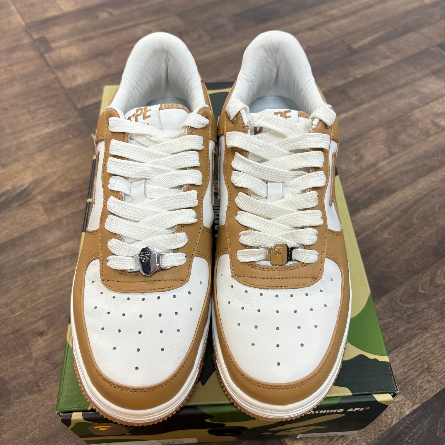 White Beige A Bathing Ape Bape Sta (USED)