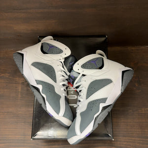Jordan 7 Retro Flint (2021) Size 8.5 (Pre-Owned) - Image 2