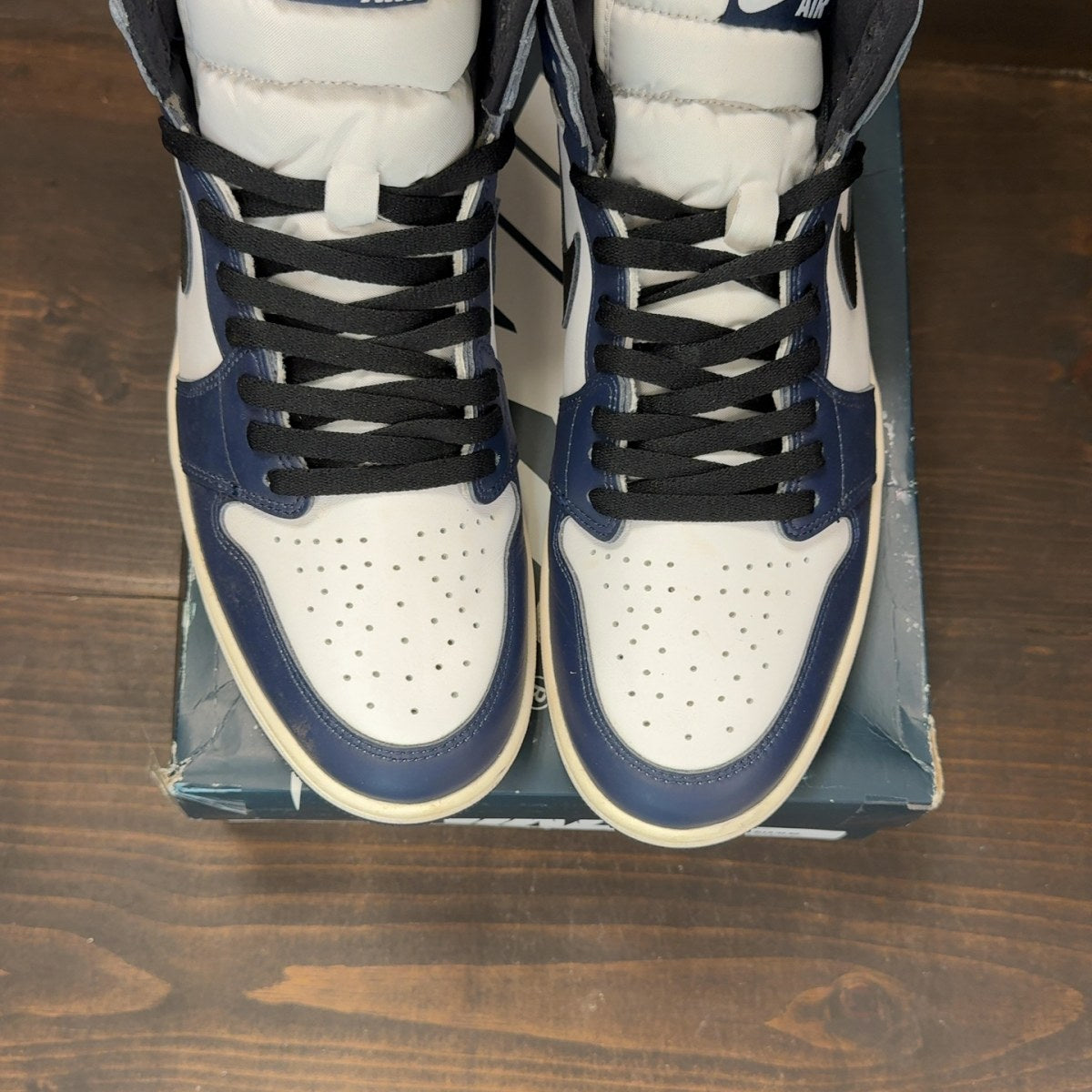 Jordan 1 Retro High OG Midnight Navy - Image 3