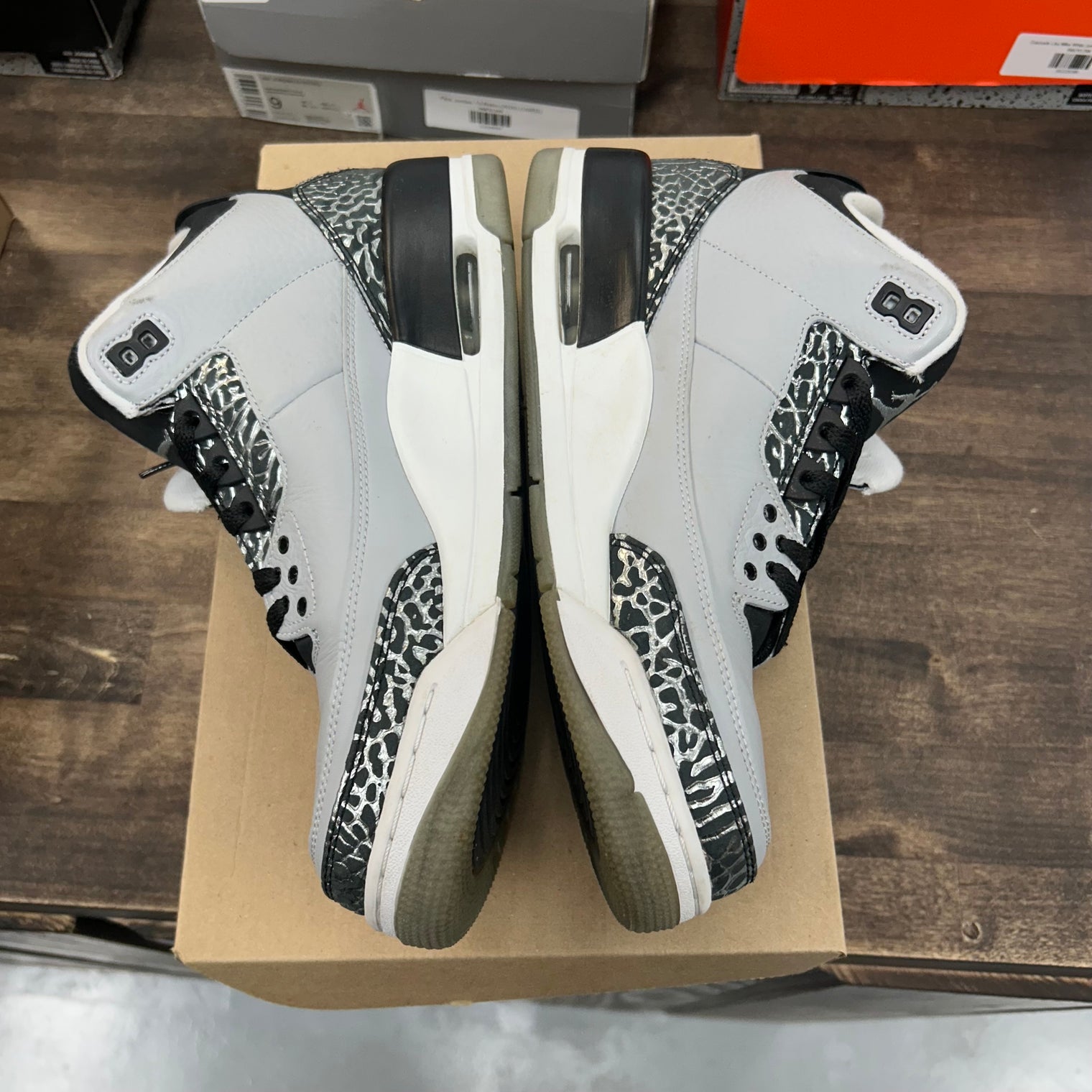 Wolf Grey Jordan 3 Retro (USED, No Box)