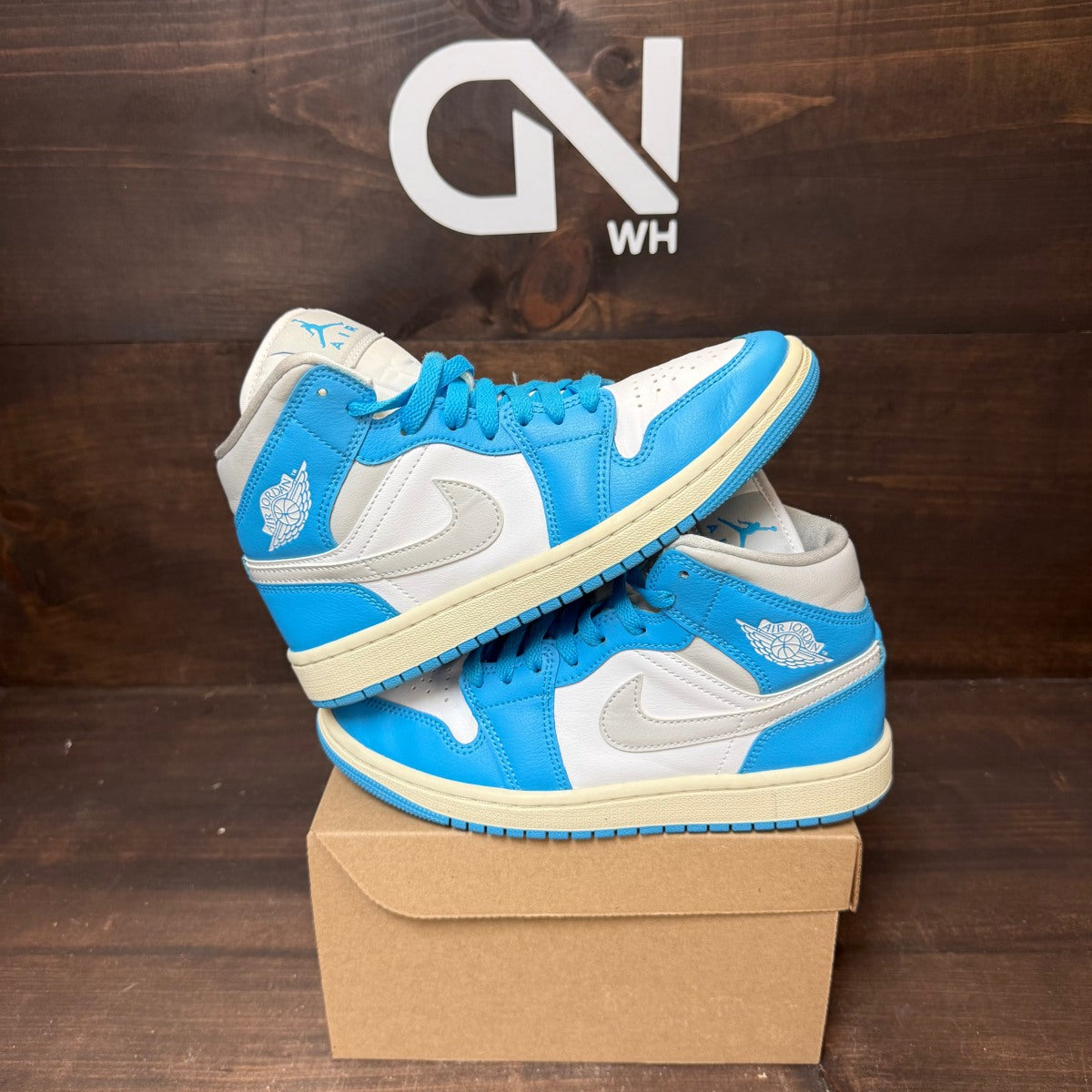 Jordan 1 Mid Dark Powder Blue White Sail Neutral Grey (Women's) Size 6.5W (Pre-Owned) - Image 1