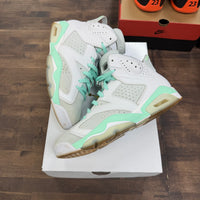 Mint Foam Jordan 6 Retro (Women’s) (USED)