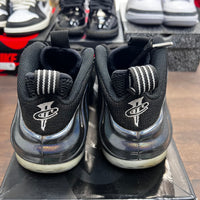 Hologram Foamposite (USED)