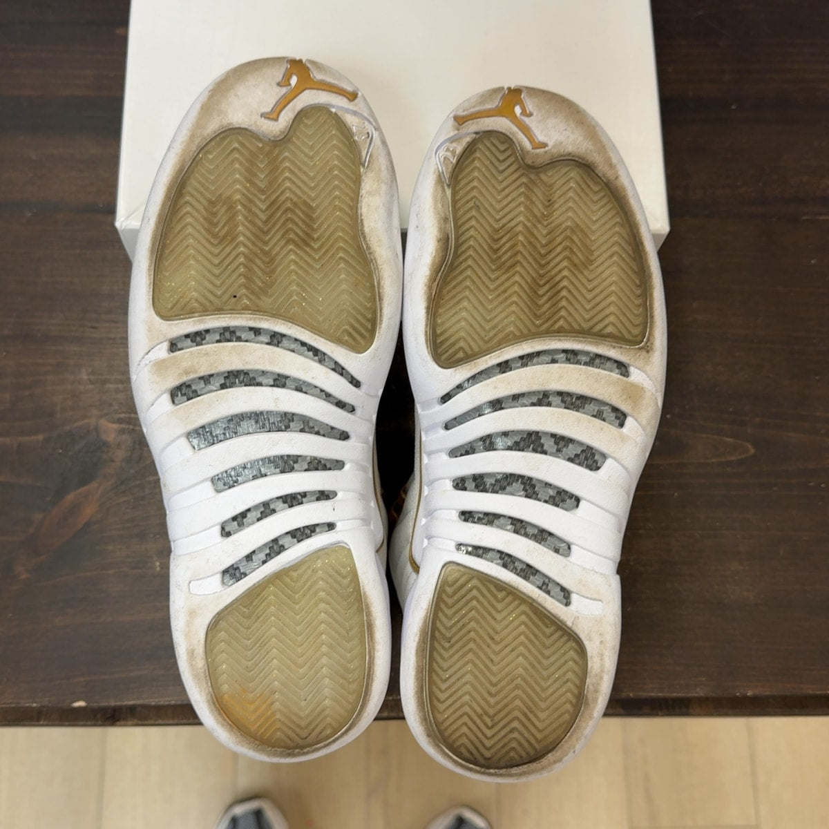 Jordan 12 Retro OVO White Size 9 (Pre-Owned) - aux