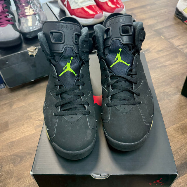 Electric Green Jordan 6 Retro (USED)