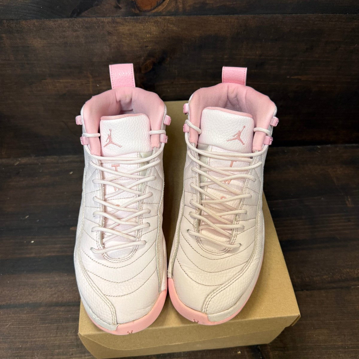 Jordan 12 Retro Pearl Pink (GS) Size 6.5Y (Pre-Owned) - Image 3