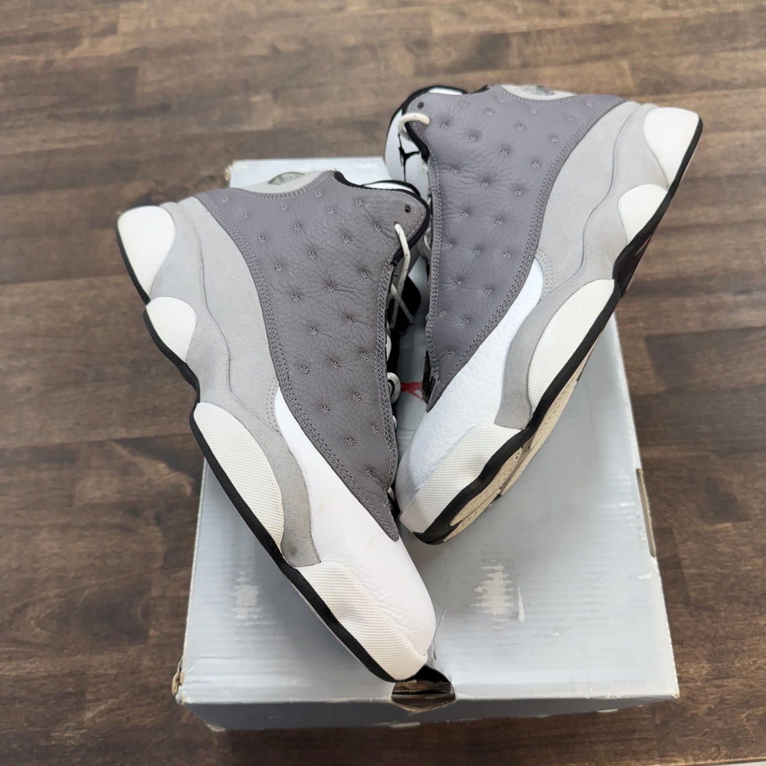 Atmosphere Jordan 13 Retro (USED)