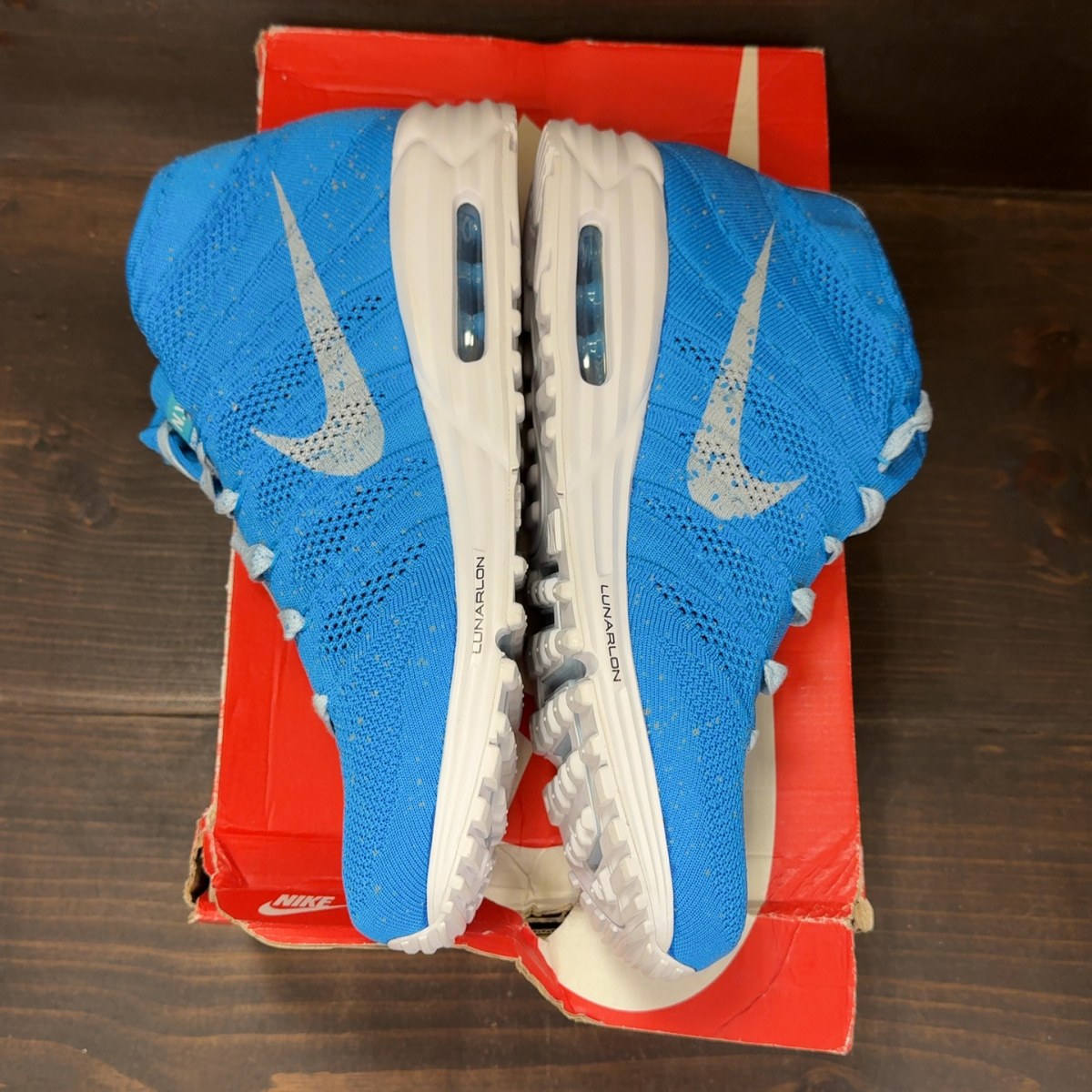Nike Lunarmax Flyknit Chukka NYC Blue Glow Size 11.5 - Image 4