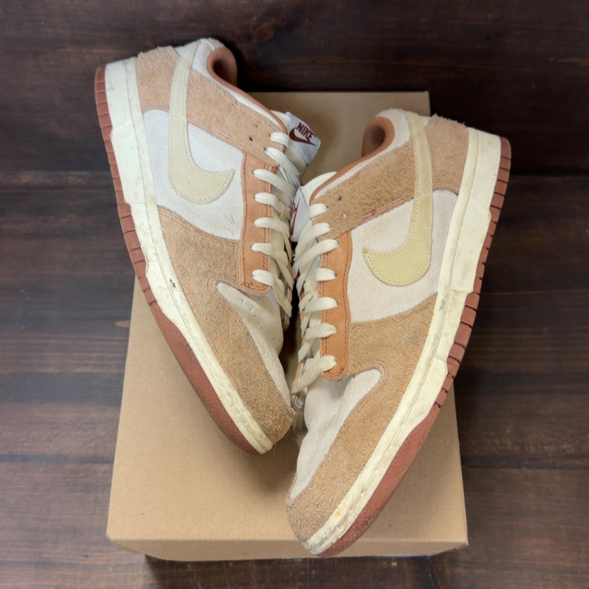 Nike Dunk Low Medium Curry Size 11.5 (Pre-Owned) - Image 2