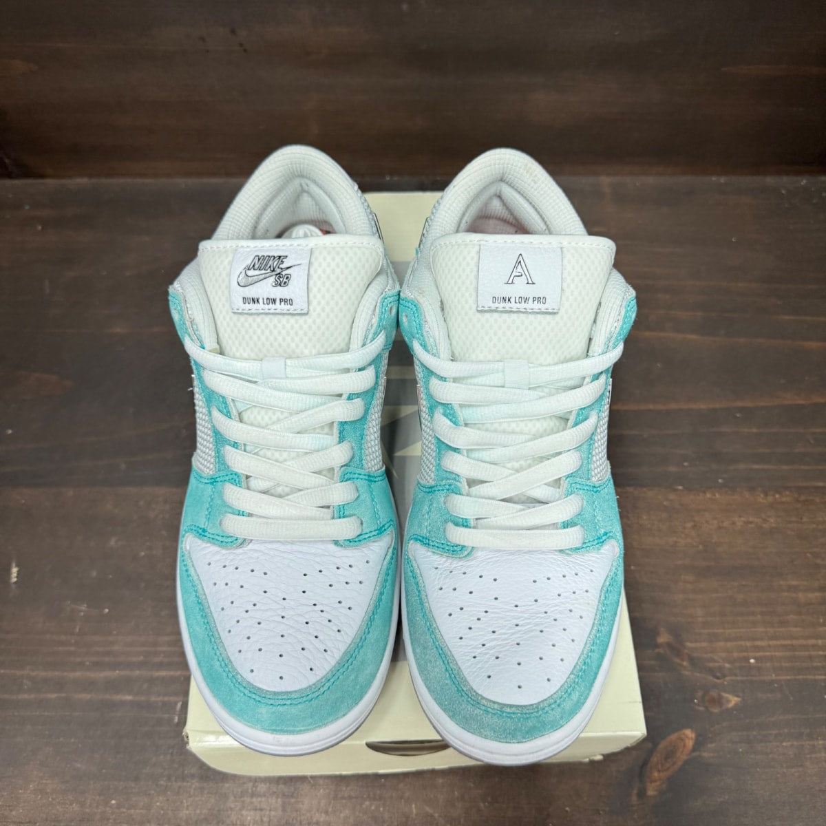 Nike SB Dunk Low April Skateboards - Image 3