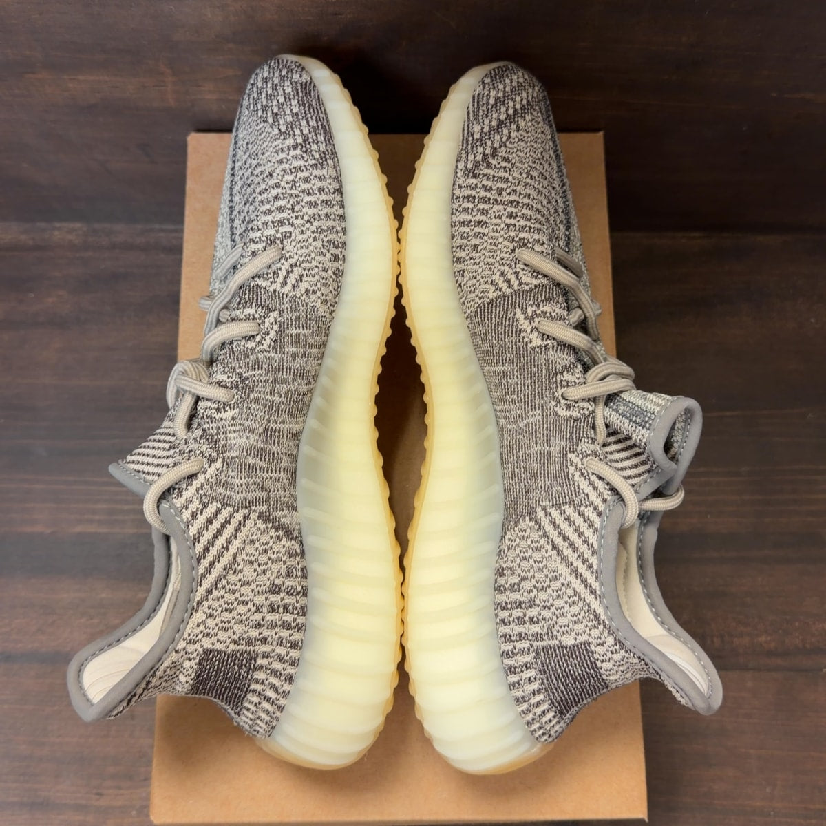 adidas Yeezy Boost 350 V2 Zyon Size 10 (Pre-Owned) - Image 5