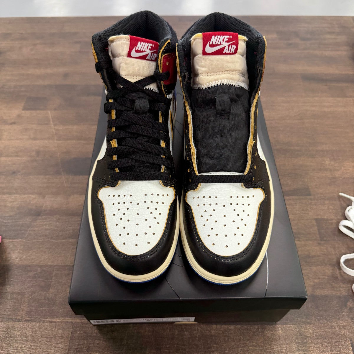 Jordan 1 Retro High OG SP Fragment x Union LA Varsity Red Sport Royal - Image 2