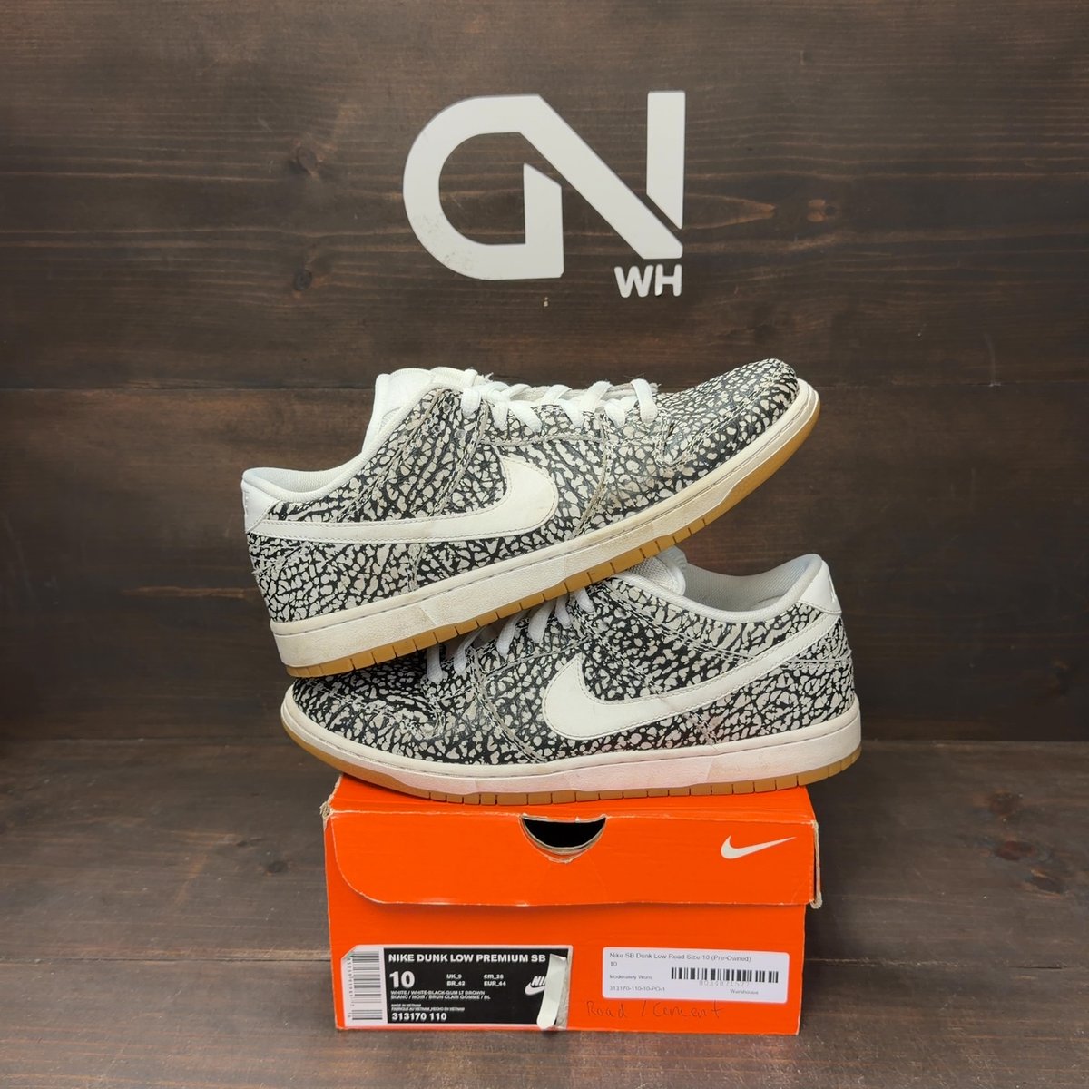 Nike SB Dunk Low Road Size 10 (Pre-Owned) - front