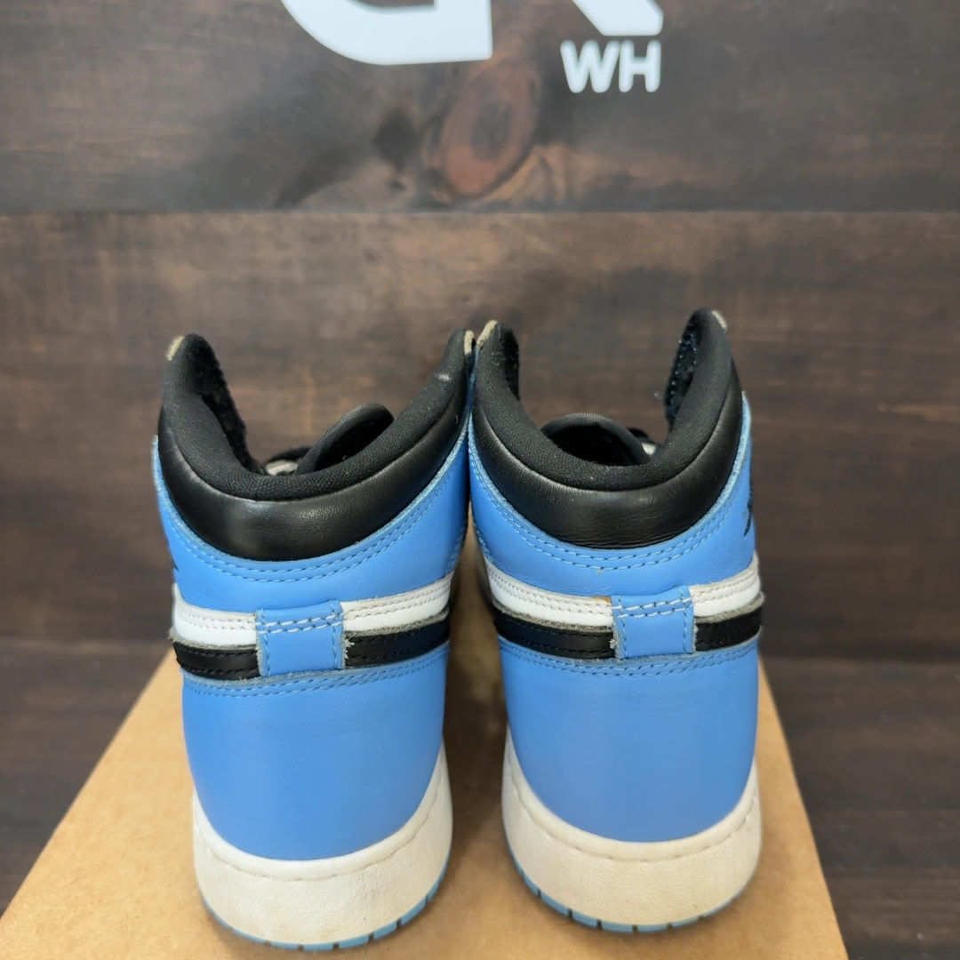 Jordan 1 Retro High OG UNC Toe (GS) Size 6Y (Pre-Owned) - Image 4